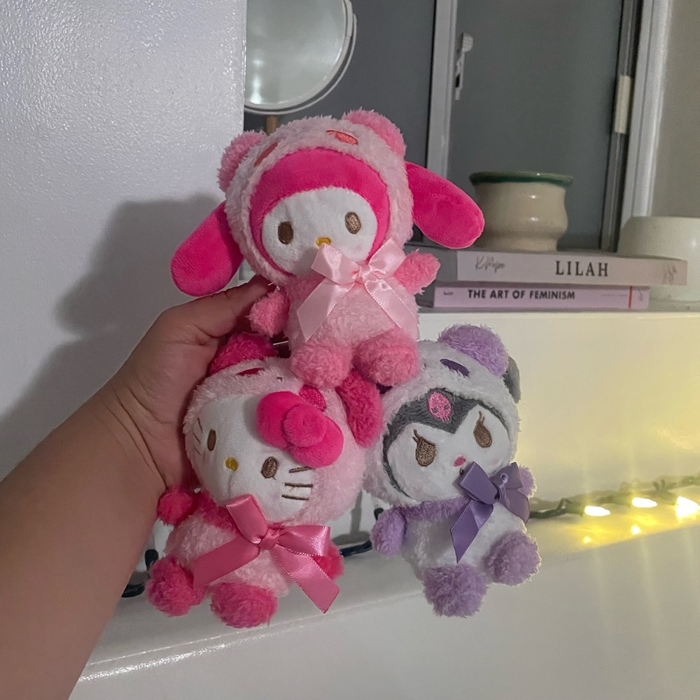 Sanrio keychain bundle
